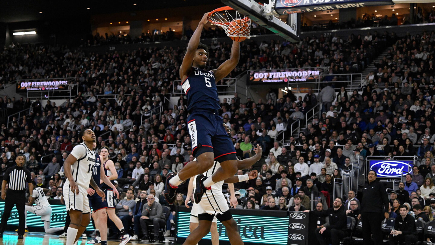 Madison Reed Uconn Reed scores 24 off the bench, UConn knocks off Providence 75-63 - NBC ...