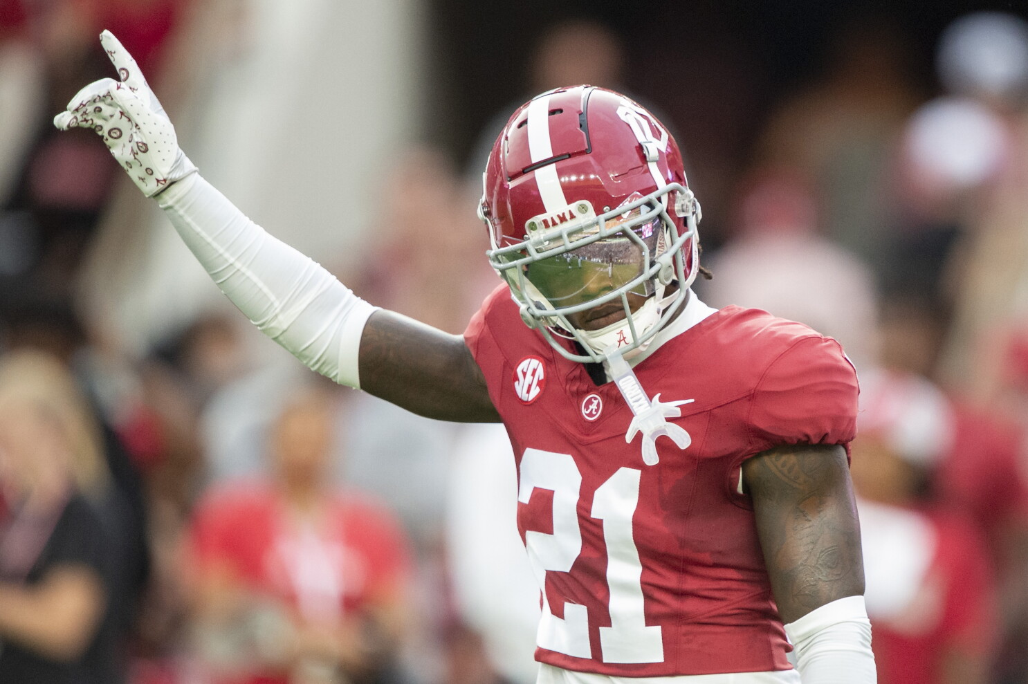 Alabama dismisses CB Dre Kirkpatrick Jr. after arrest for doxxing, harassing police officer
