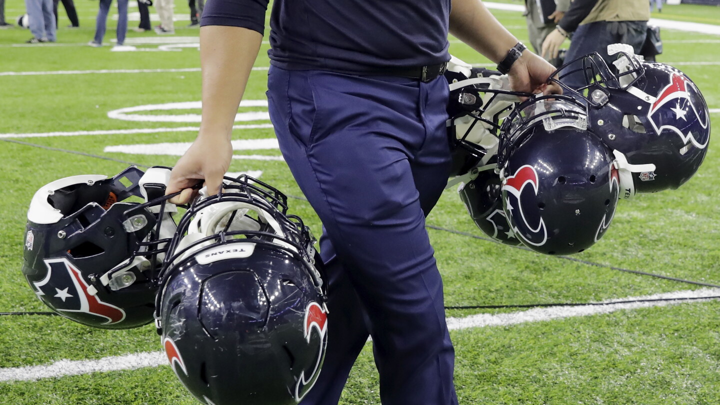 Position Specific Helmets NFL offering research to help find safer and position-specific helmets ...