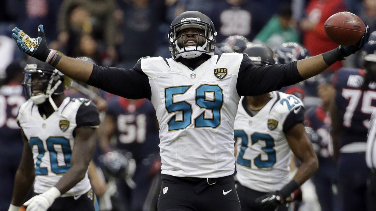 Defensive end Ryan Davis signs tender with Jaguars - NBC Sports