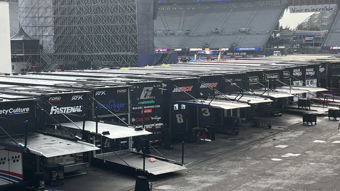 NASCAR adjusts Mexico schedule after planes carrying team members grounded NASCAR adjusts Mexico schedule after planes carrying team members grounded