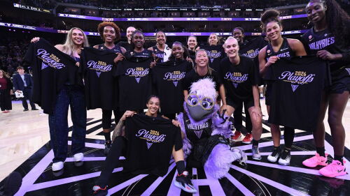 nbc_wnba_valkyries_260818.jpg