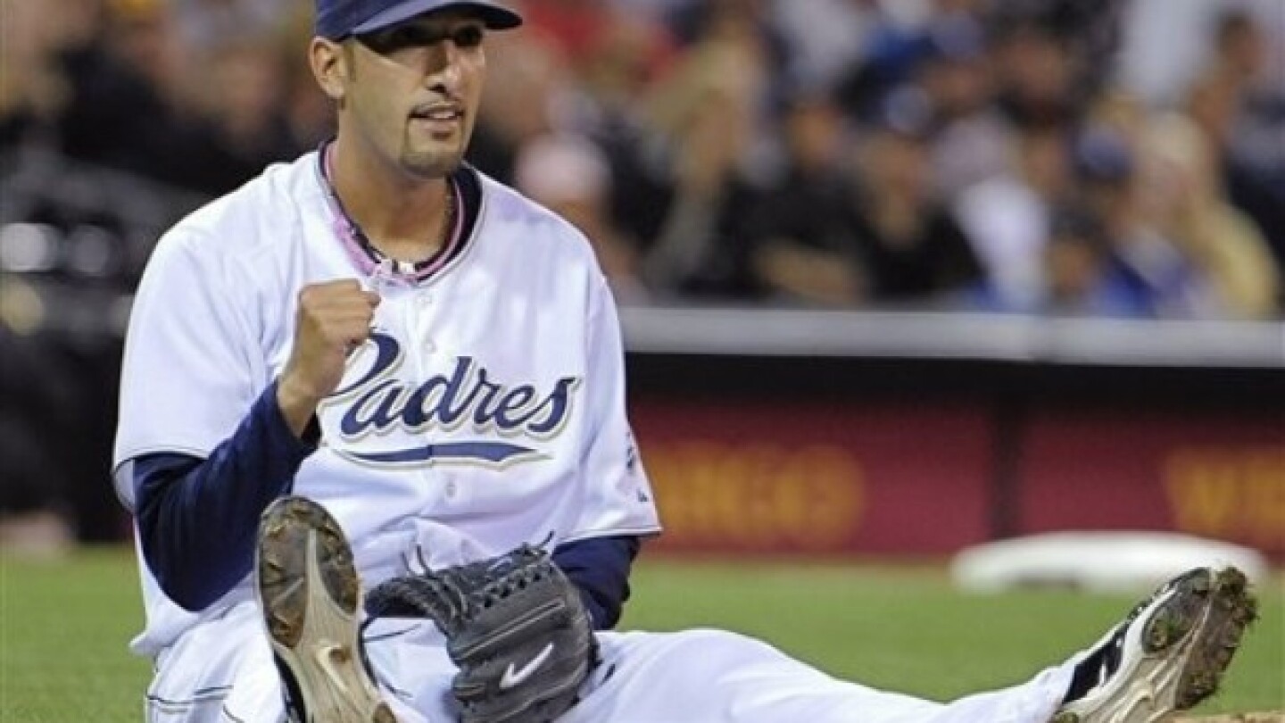 UPDATE: Forget Heath Bell - it's Mike Adams to the Rangers - NBC Sports