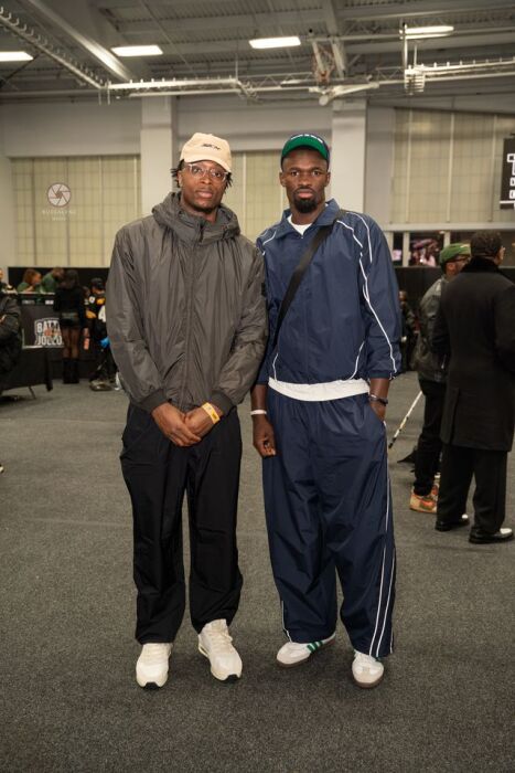 日本央行、Anunonby 和 Adem Bona.jpeg