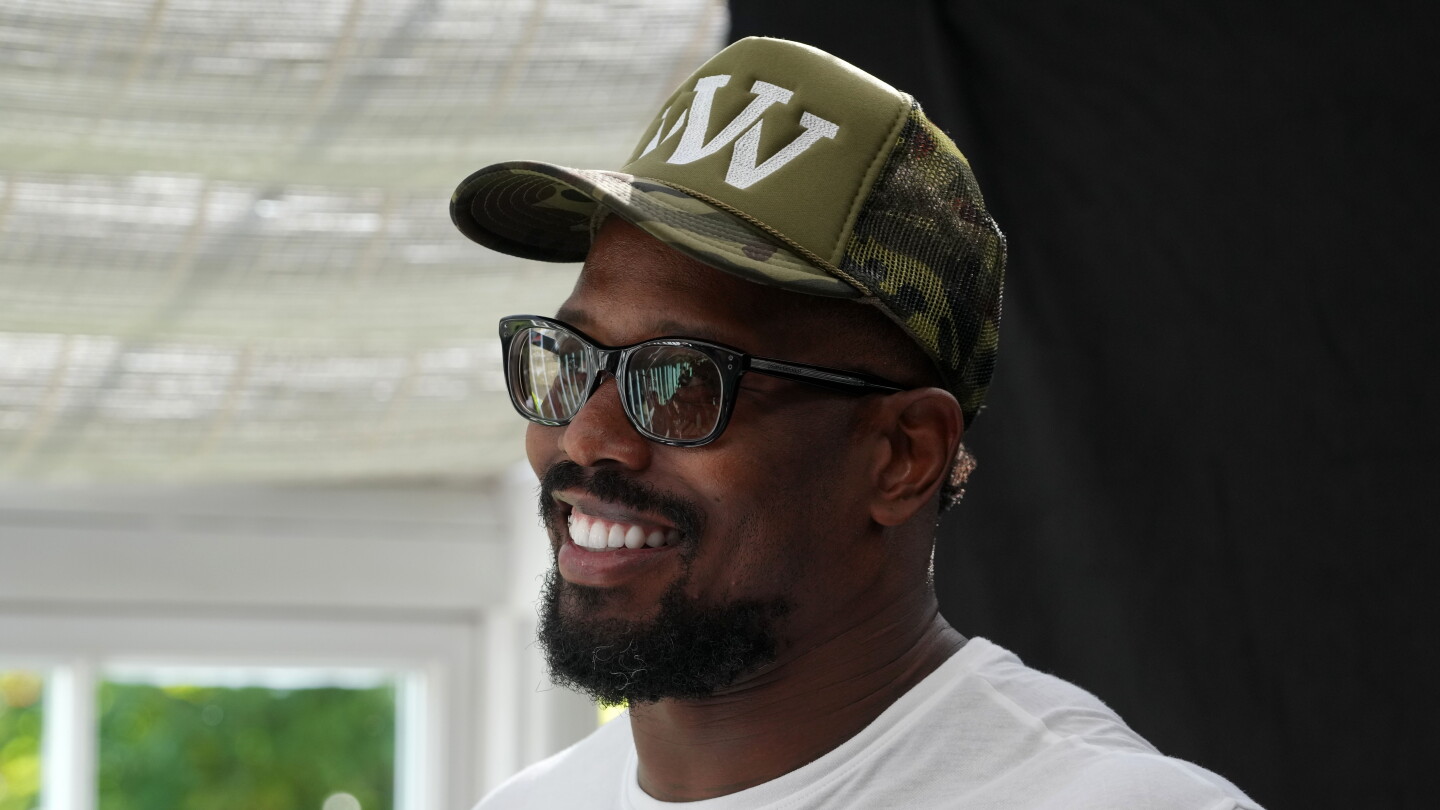 Von Miller Signs Deal with the Dallas Cowboys