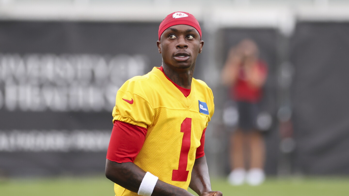 Chiefs Wide Receivers Suffer Injuries During Training Camp