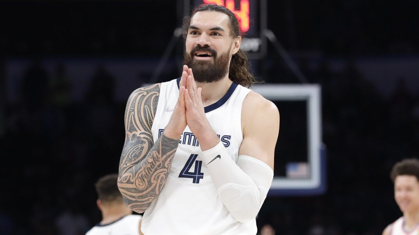 Steven Adams inks two-year, $25.2 million extension with Grizzlies ...