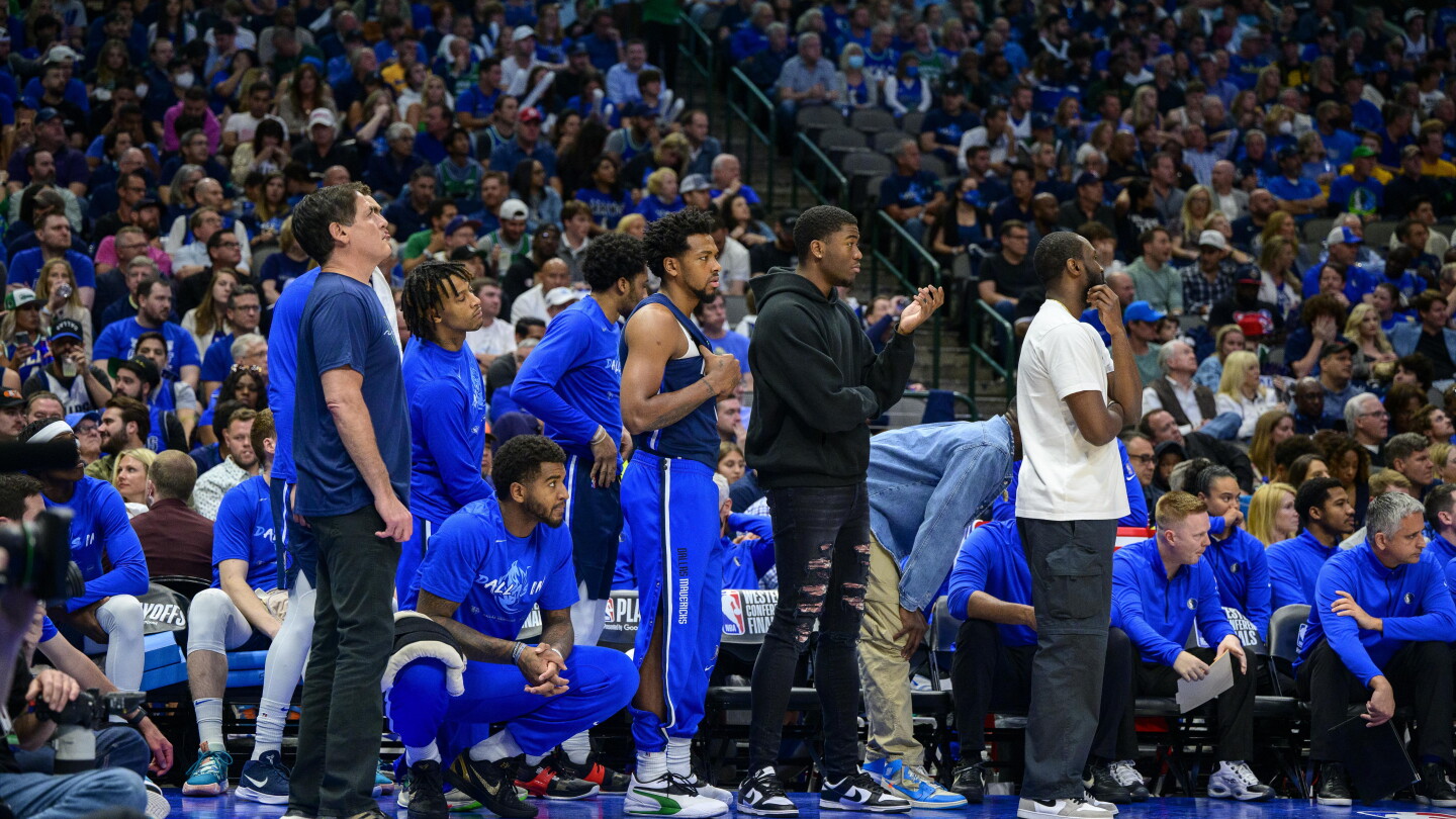 Nba Bench View Report: NBA advancing toward harsher penalties for bench impropriety ...