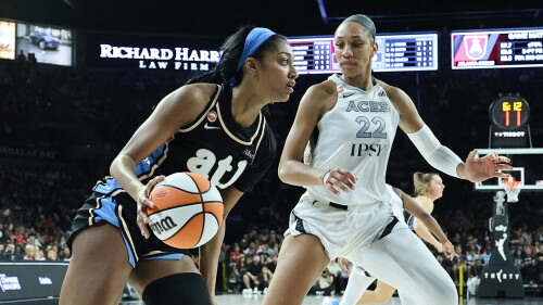 nbc_wnba_lvaatl_260818.jpg