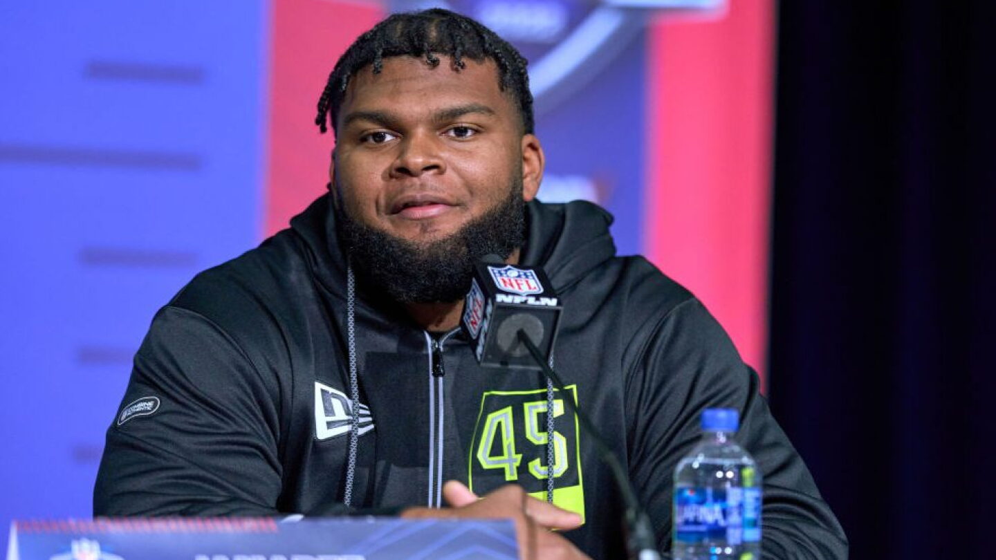 Jamaree Chargers agree to terms with sixth-round choice Jamaree Salyer - NBC Sports