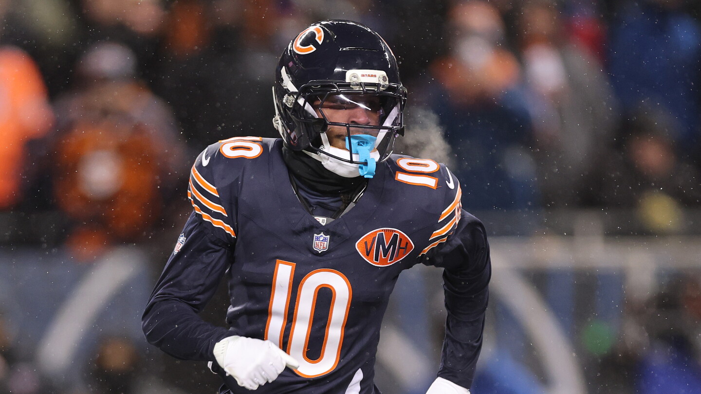 Luther Burden Exits Bears Practice with Injury