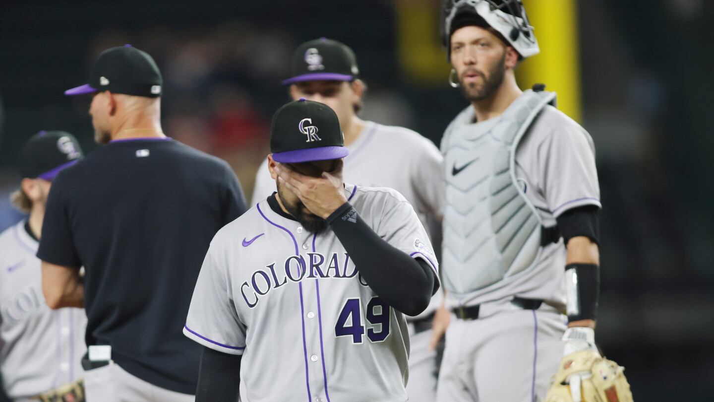 Rockies looking past futility mark toward day off and upcoming series against Diamondbacks Rockies looking past futility mark toward day off and upcoming series against Diamondbacks