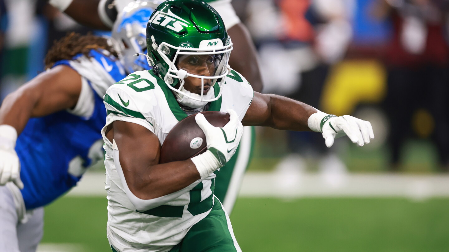 Breece Hall, Adonai Mitchell among Jets ruled out for Week 4 vs. Bears