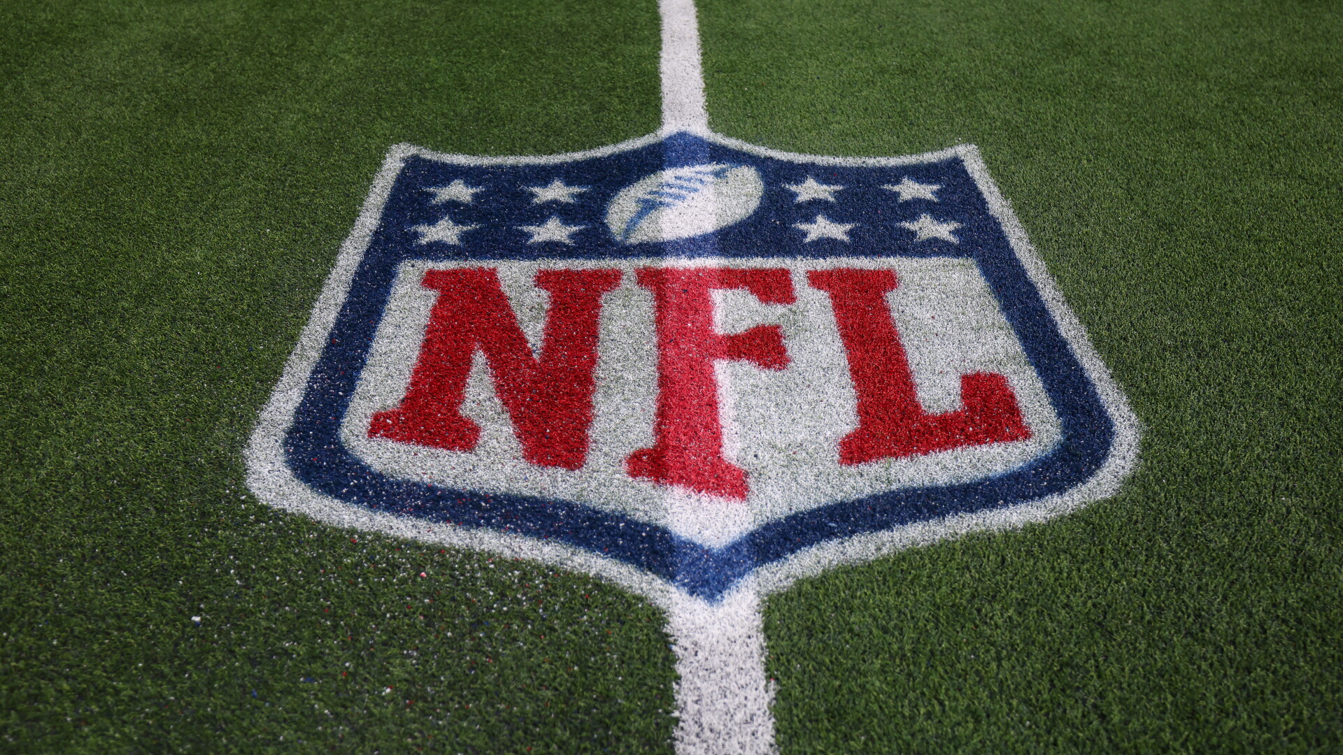 Fantasy football NFL news illustration