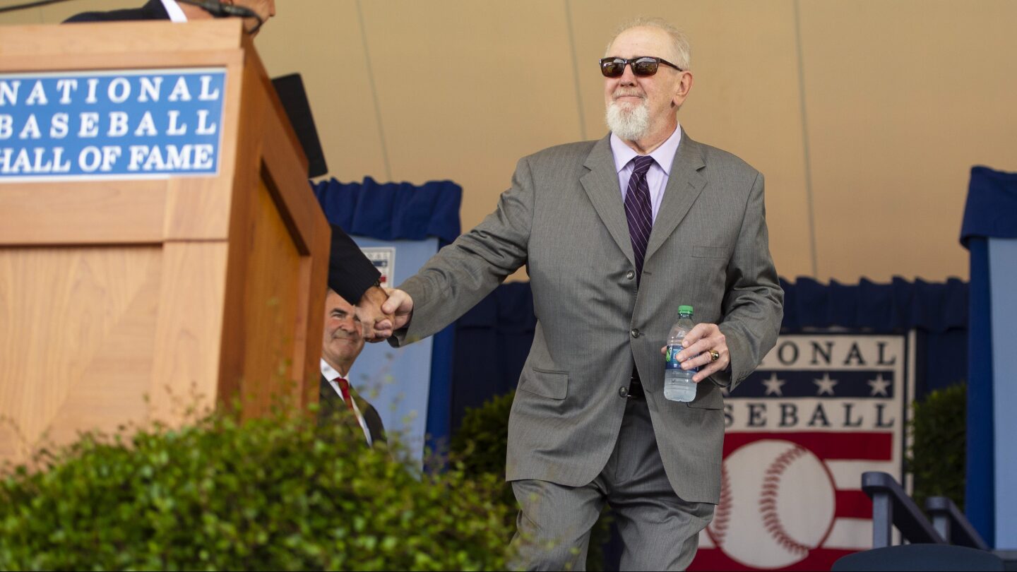 Bruce Sutter, Hall of Famer and Cy Young winner, dies at 69 - NBC Sports