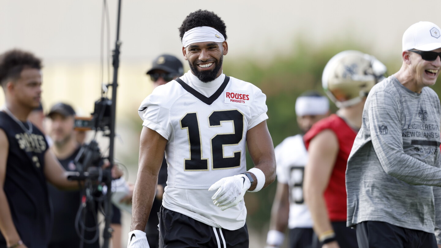 Chris Olave agrees to four-year extension with Saints
