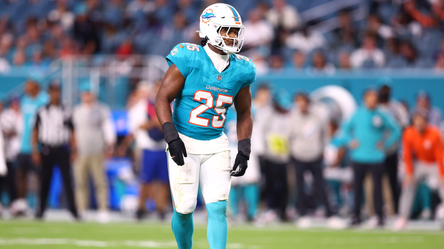 Panthers Add Linebacker Tyrel Dodson to Practice Squad