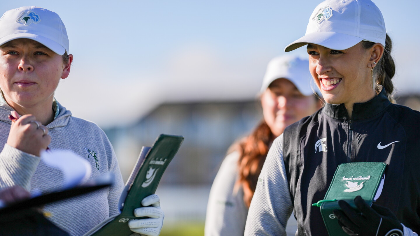 Represented by five countries, Michigan State’s women’s team learns from each other Represented by five countries, Michigan State’s women’s team learns from each other