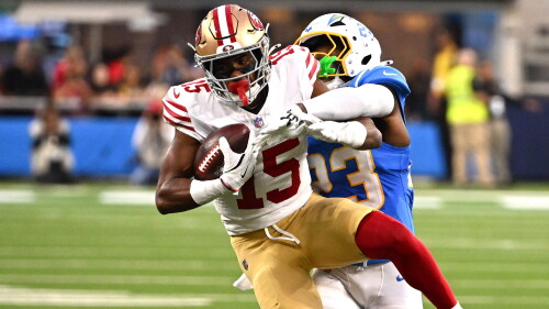 nbc_csu_49ersoffense_260821.jpg