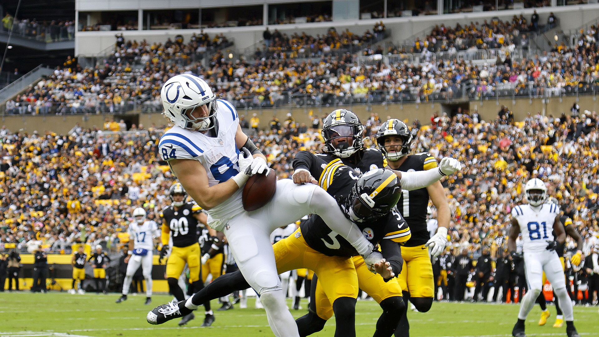 Tyler Warren, Daniel Jones fantasy football news — ADP impact