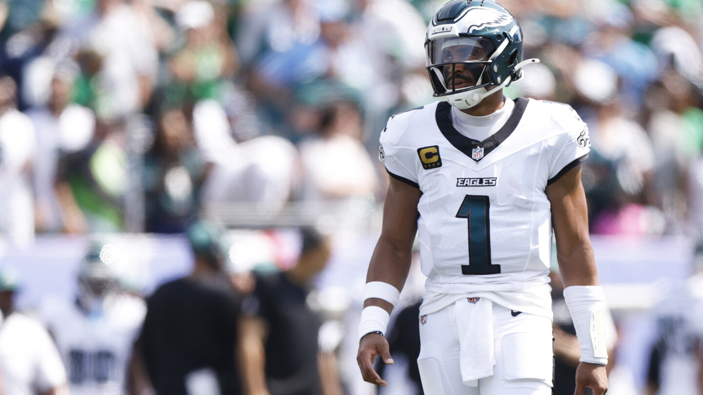 Eagles vs Bears Odds, expert picks, team and player news, betting trends, and stats