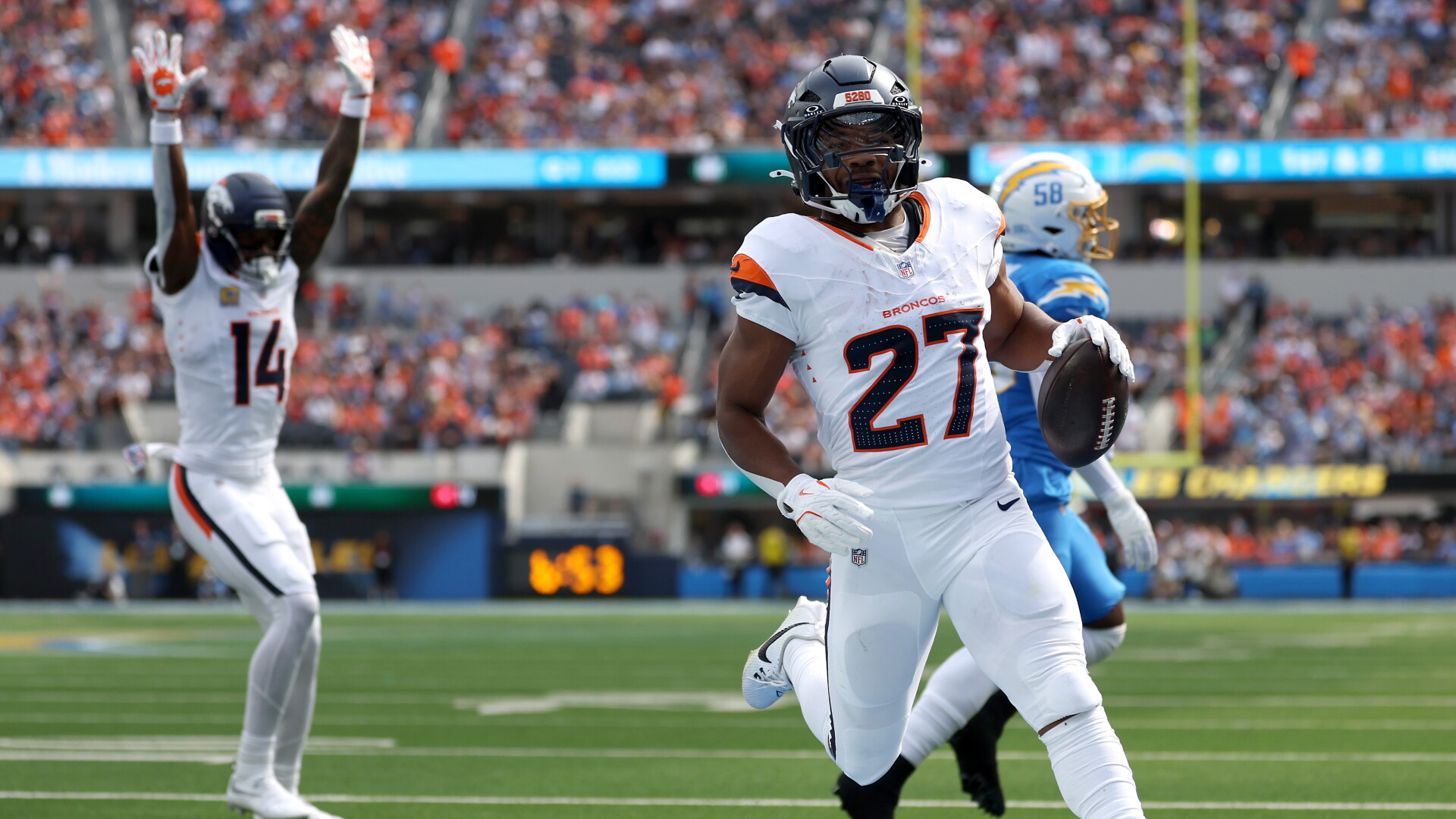 Broncos rally late for 23-17 win, send Chargers to 0-5