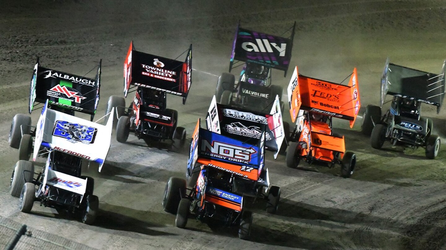 World Of Outlaws Sprint Car Series Kicks Off At Volusia Speedway Park world-of-outlaws-sprint-car-series-kicks-off-at-volusia-speedway-park