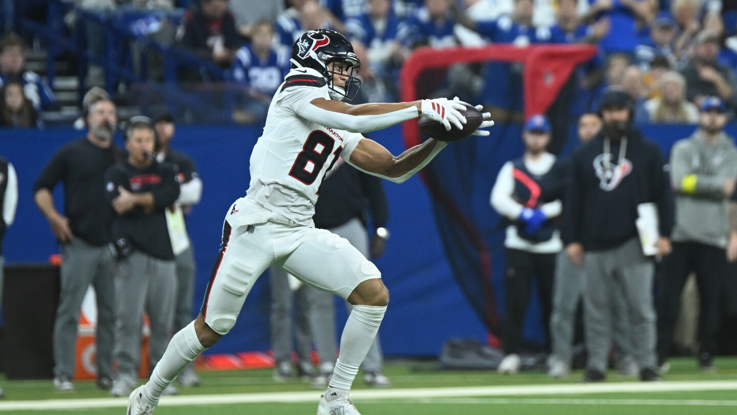 Texans Place WR Jayden Higgins on Injured Reserve