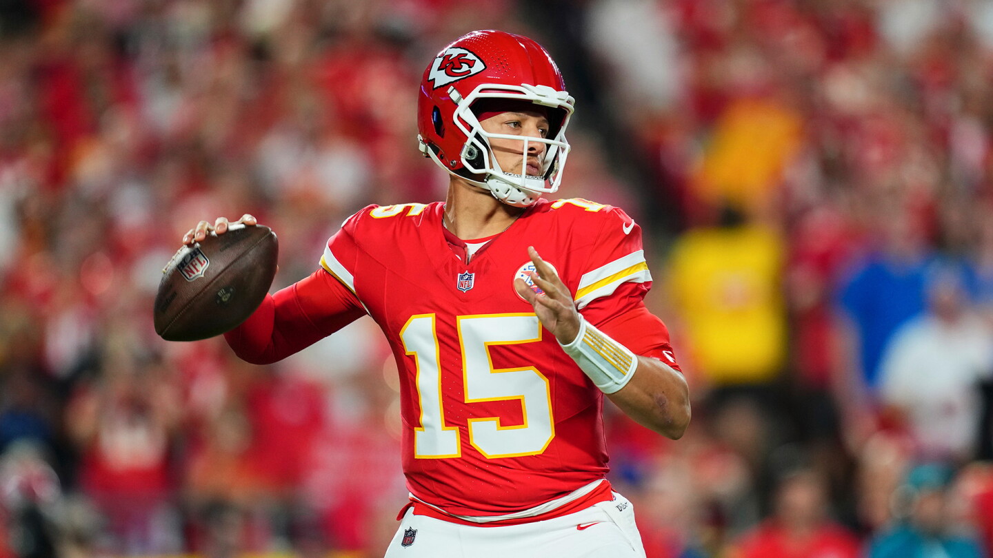 Ashton Jeanty: Chasing Marcus Allen's Legacy Against the Chiefs