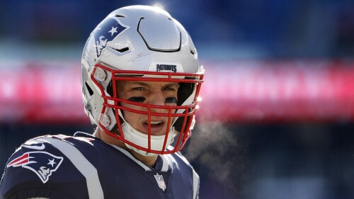 gronk.jpg
