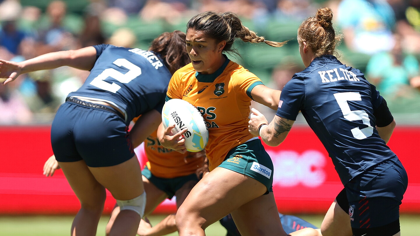 HSBC World Rugby Women's Sevens: Australia 24-7 United States - NBC Sports